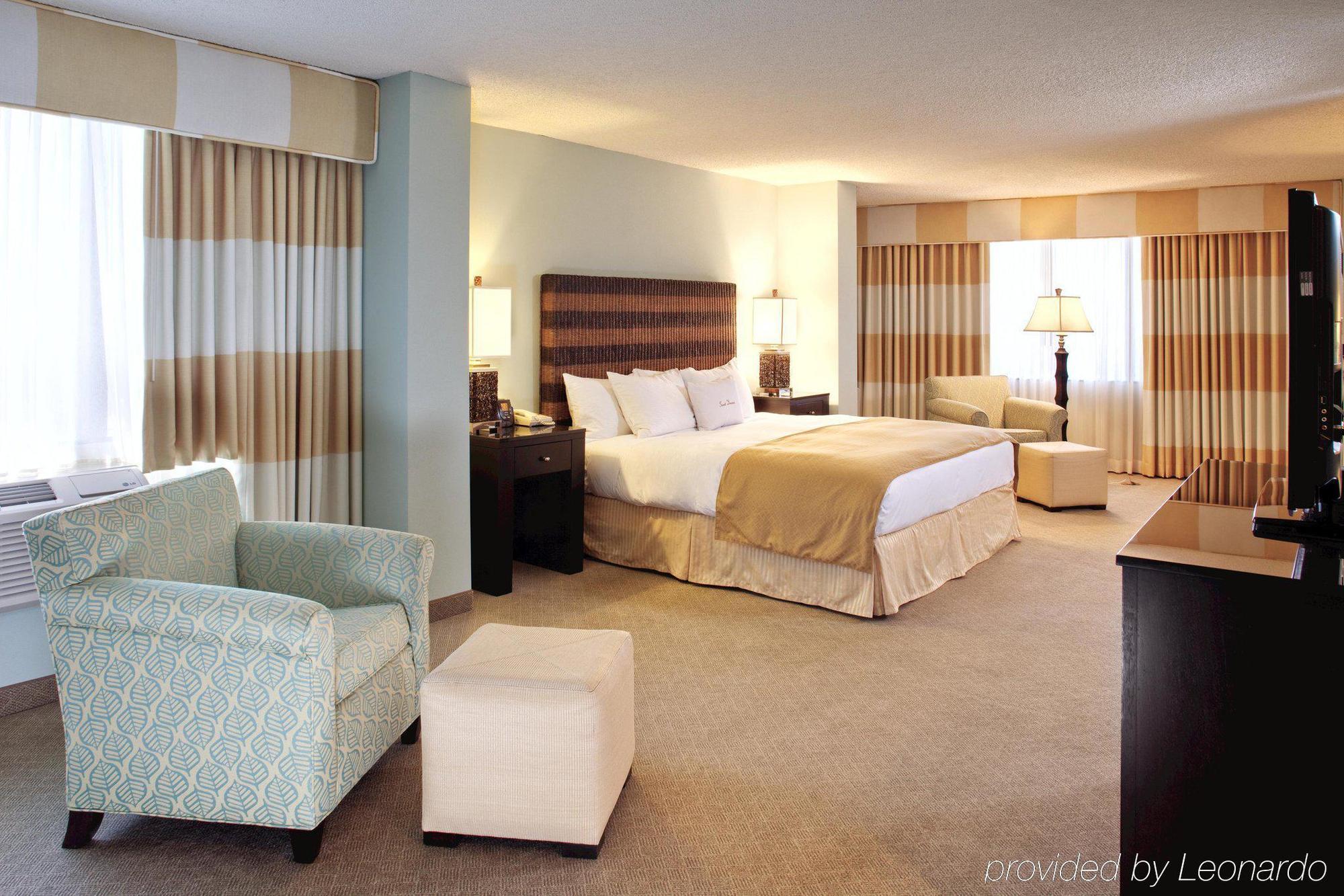 Doubletree By Hilton Hotel Denver - Aurora Exterior foto